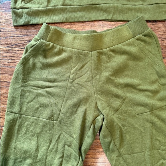 Stars Above Olive Green Sweat Set - Picture 3 of 6